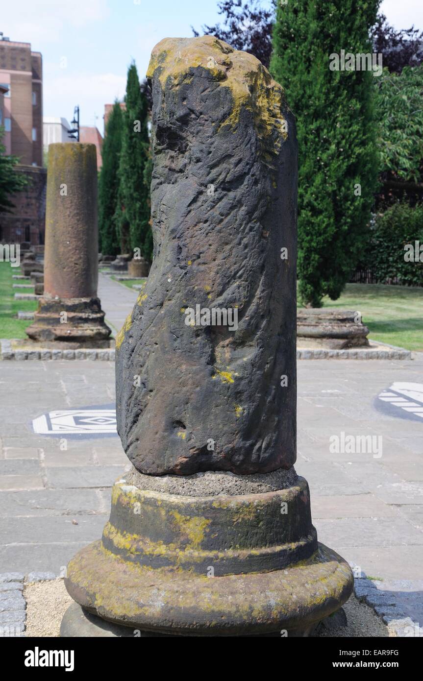 Ruinen von römischen Säulen in den römischen Gärten, Chester, Cheshire, England, UK, Westeuropa. Stockfoto