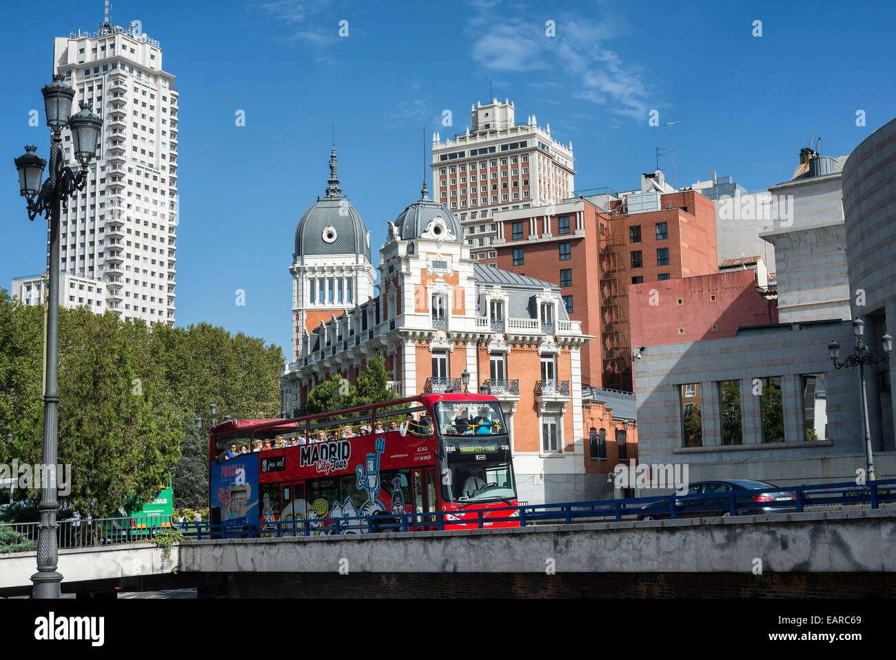 Sightseeing Doppeldeckerbus in Madrir in der Nähe von Spanien Platz Stockfoto