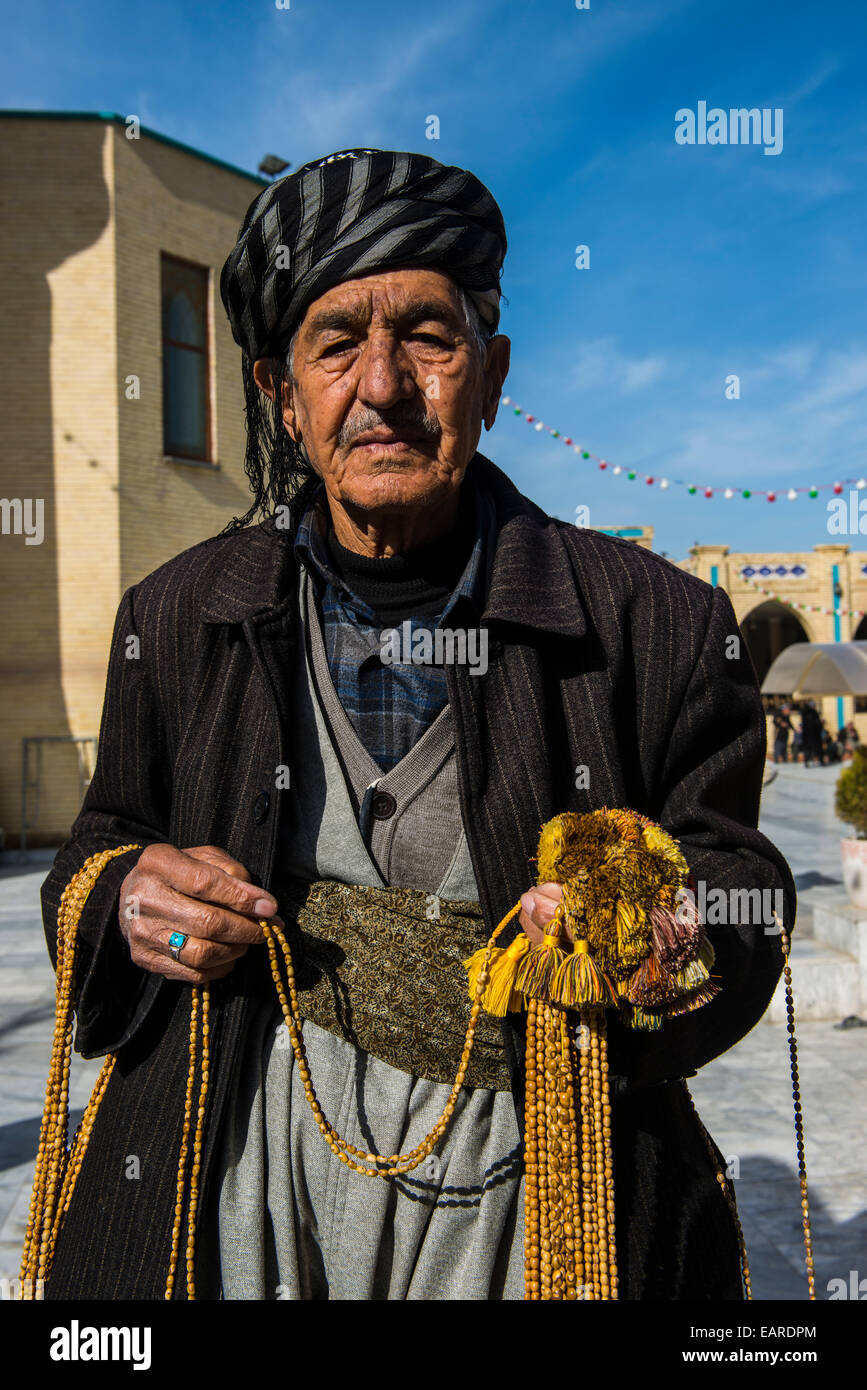 Mann auf dem Basar von Sulaymaniyah, Sulaymaniyah, irakische Kurdistan, Irak Stockfoto