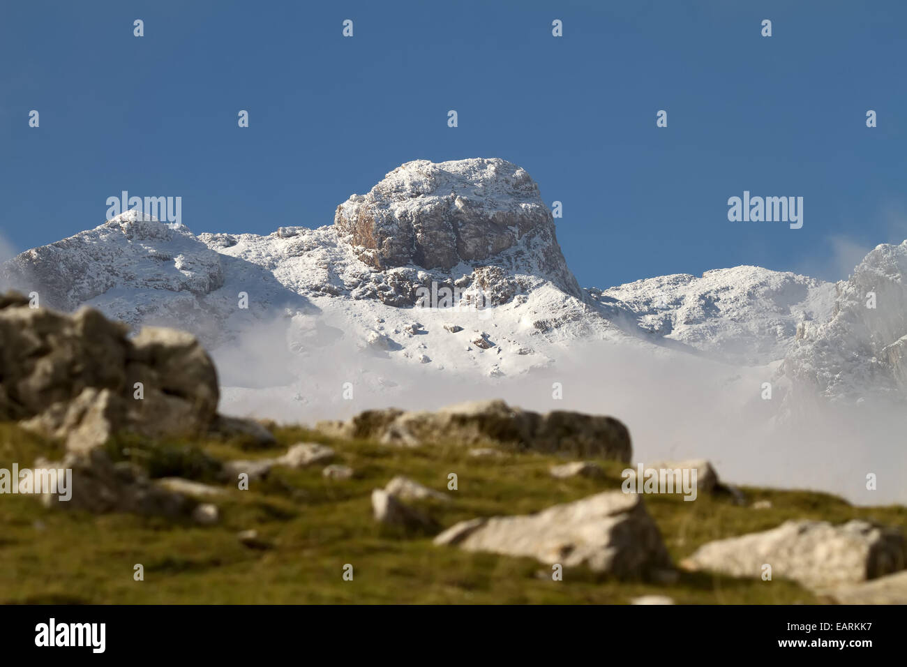 Schneebedeckte Gipfel des Mount Vardousia, Zentralgriechenland Stockfoto