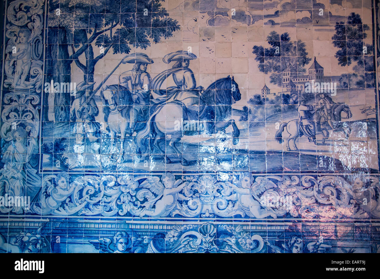 National Palace, Interieur, Markuslöwe Hall, Figurative Azulejo Stil Wandbild, Sintra, Portugal Stockfoto