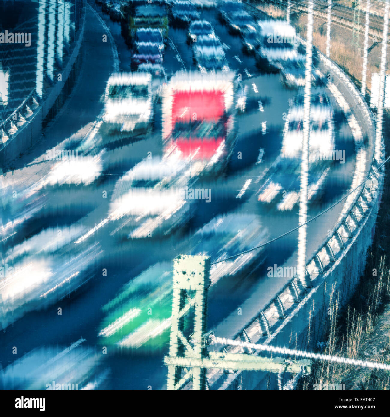 Autos auf der Autobahn, Pendlerverkehr (Abstract) Stockfoto