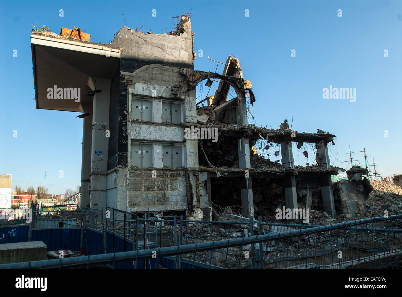 Abriss der Amsterdamer Hauptbahnhof Postamt Stockfoto