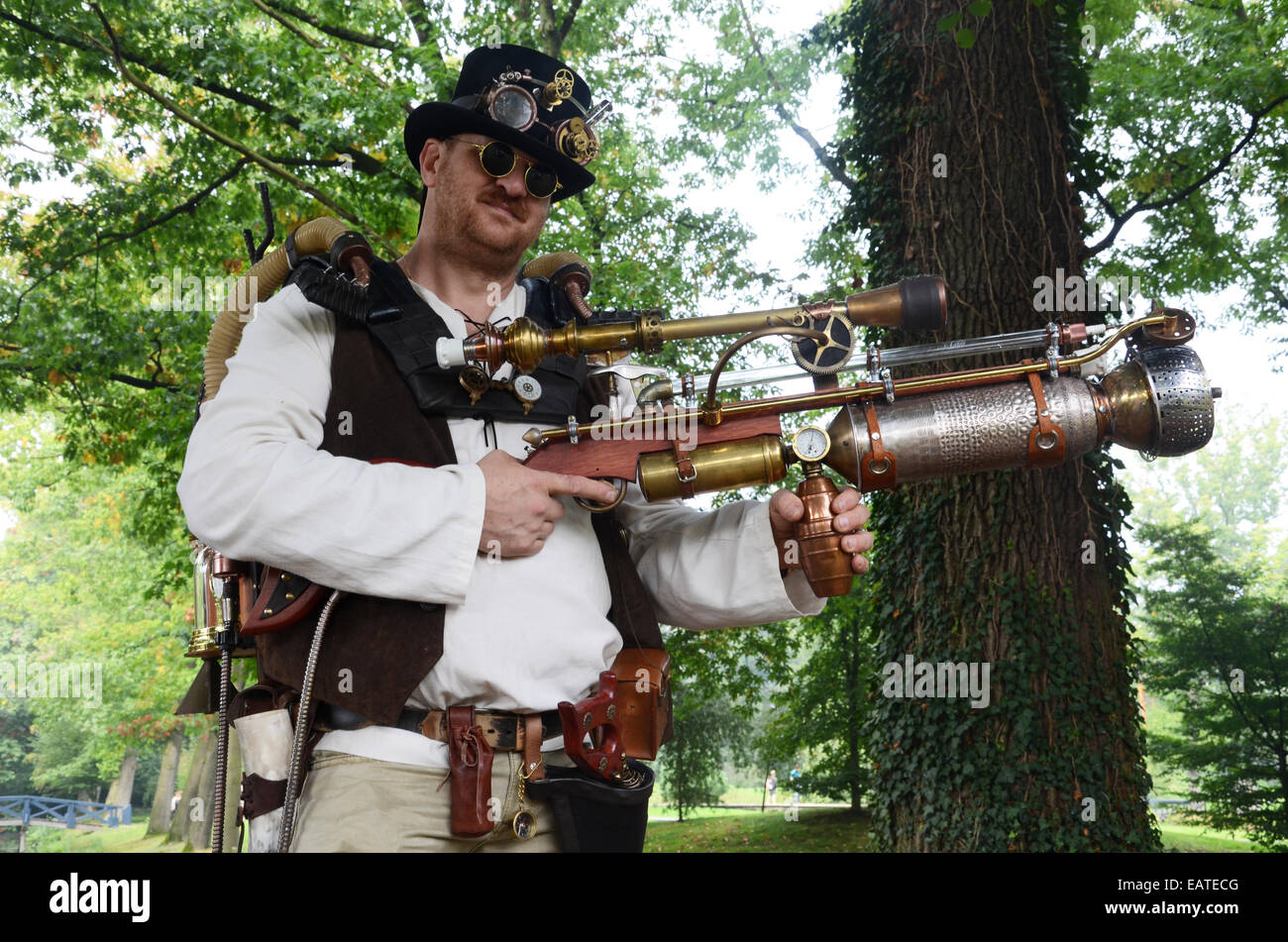 Steampunk Male auf 2014 Fantasy Fair Arcen Niederlande Stockfoto