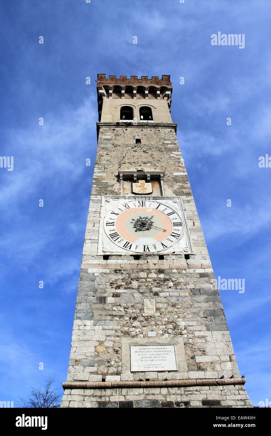 Bürgerlichen Turm "Lonato" Stadt in Norditalien Stockfoto