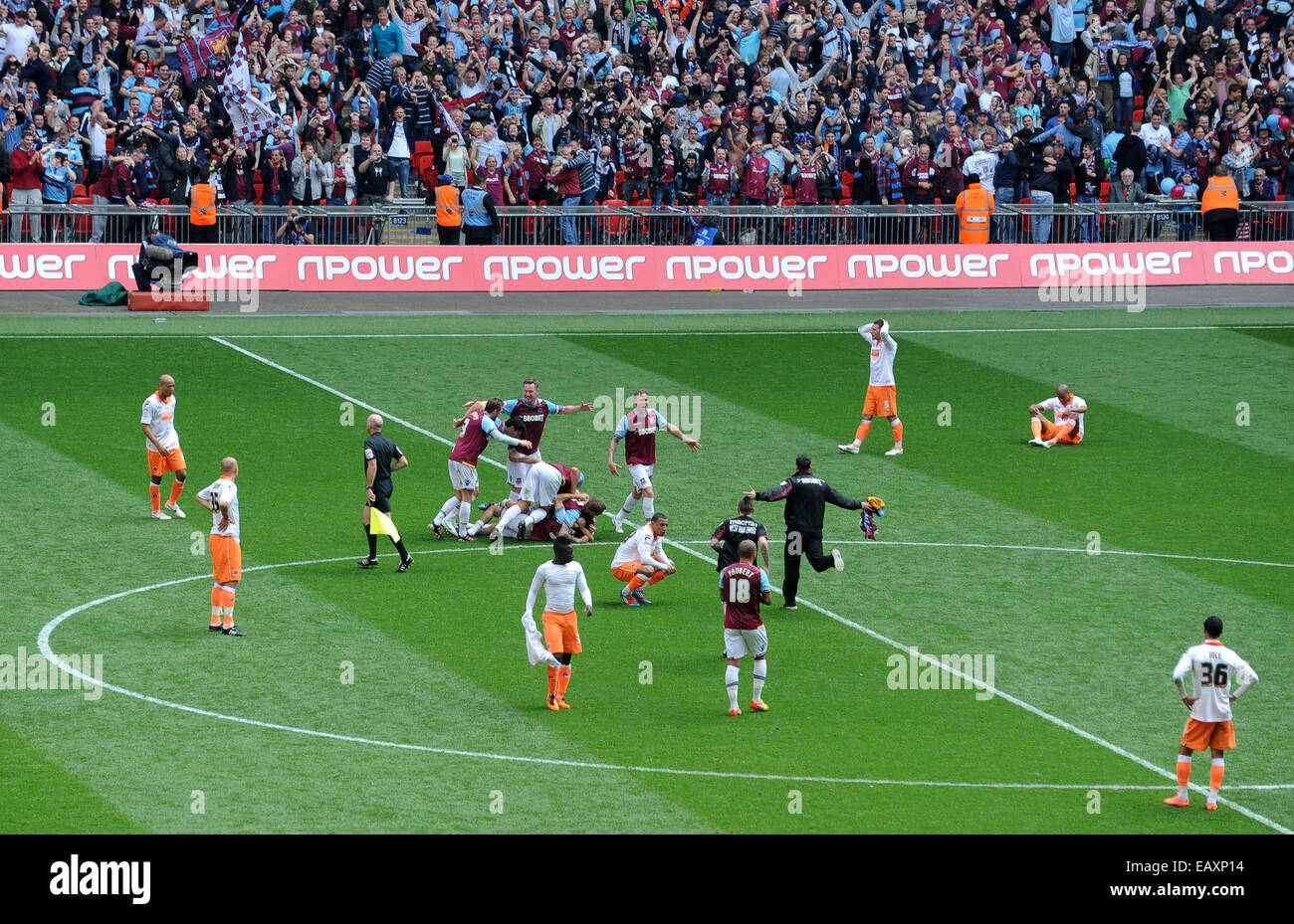 Agonie und Ekstase des preisgekrönten & verlieren Football League Championship Play-off Finale Fußball Spiel West Ham United V Blackpool Stockfoto