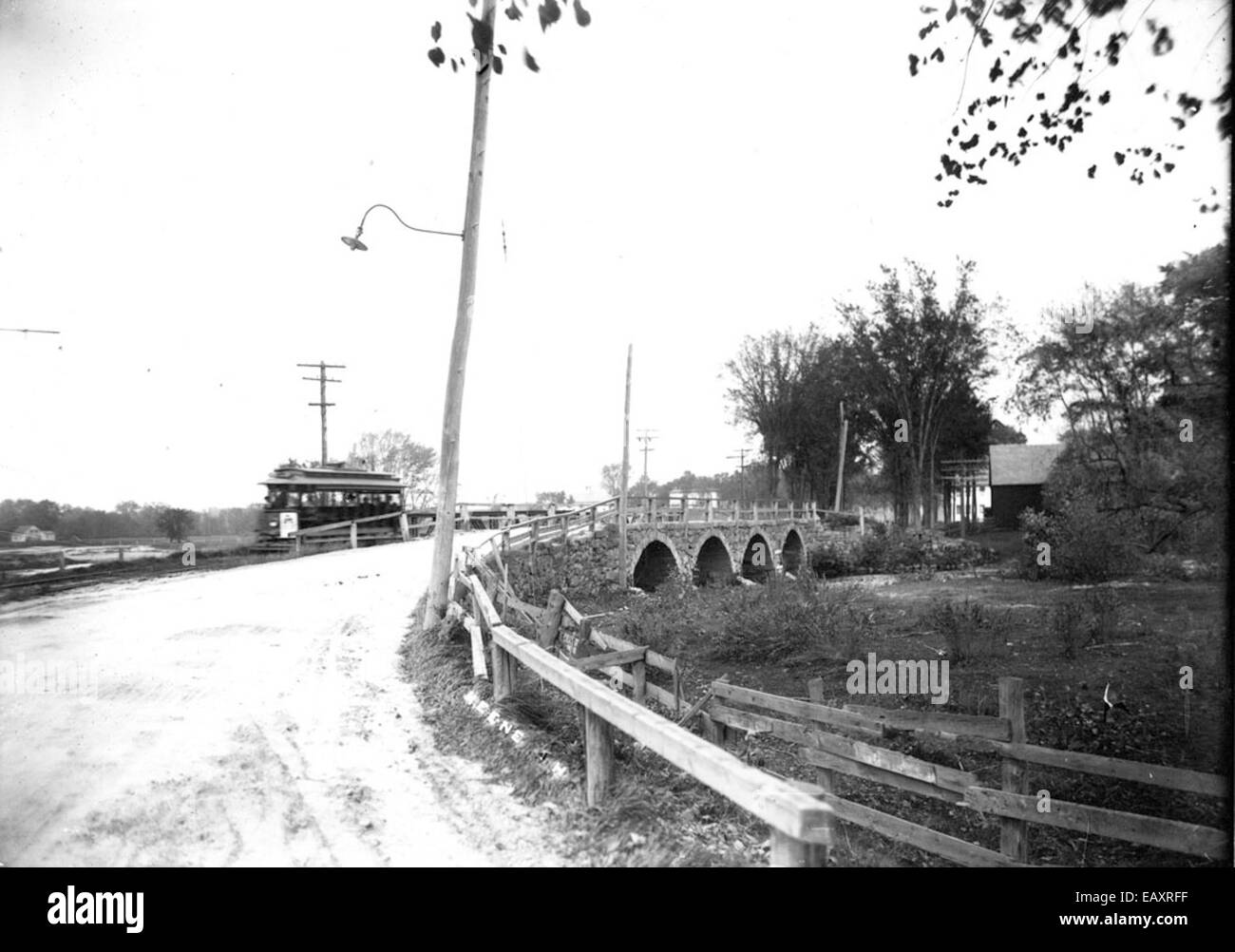 Wagen am unteren Main St. Brücke, Keene NH Stockfoto
