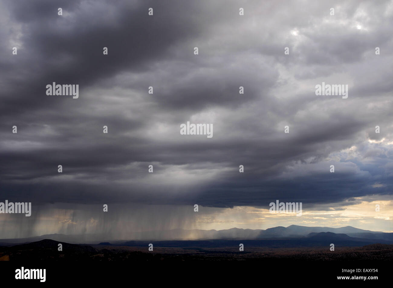 Regen in New Mexico, USA Stockfoto