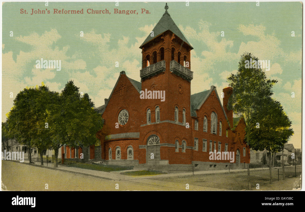 St. John's reformierte Kirche in Bangor, Pennsylvania nach einer Pre-1923 Postkarte von RG-428 Postkartensammlung, Stockfoto