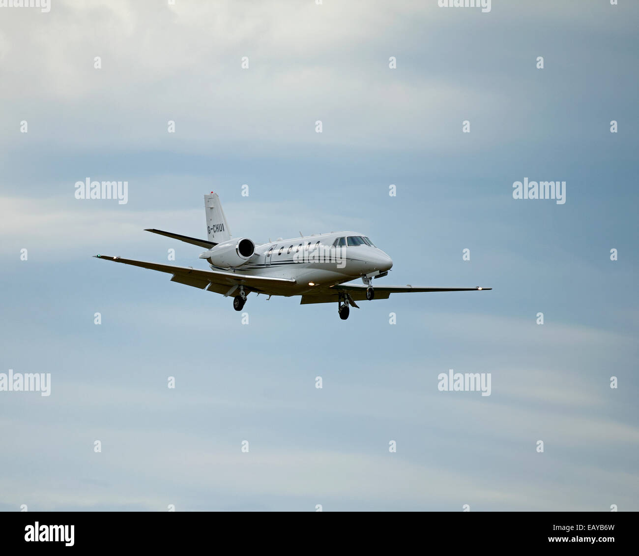 -Engined Cessna 560XL Citation Excel Business Twin Jet Anflug Inverness Dalcross Flughafen.  SCO 9185 Stockfoto