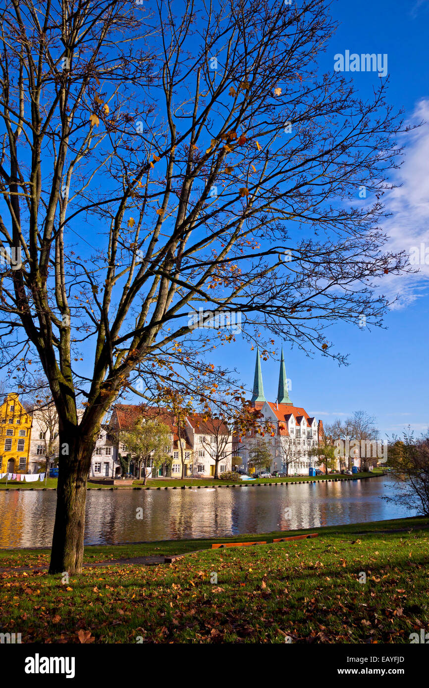 Skyline von der mittelalterlichen Stadt von Lübeck, Deutschland Stockfoto