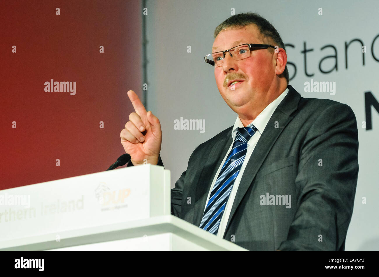 Belfast, Nordirland. 22. November 2014. Sammy Wilson MP (Süd Antrim) in 2014 DUP Konferenz Credit: Stephen Barnes/Alamy Live-Nachrichten Stockfoto