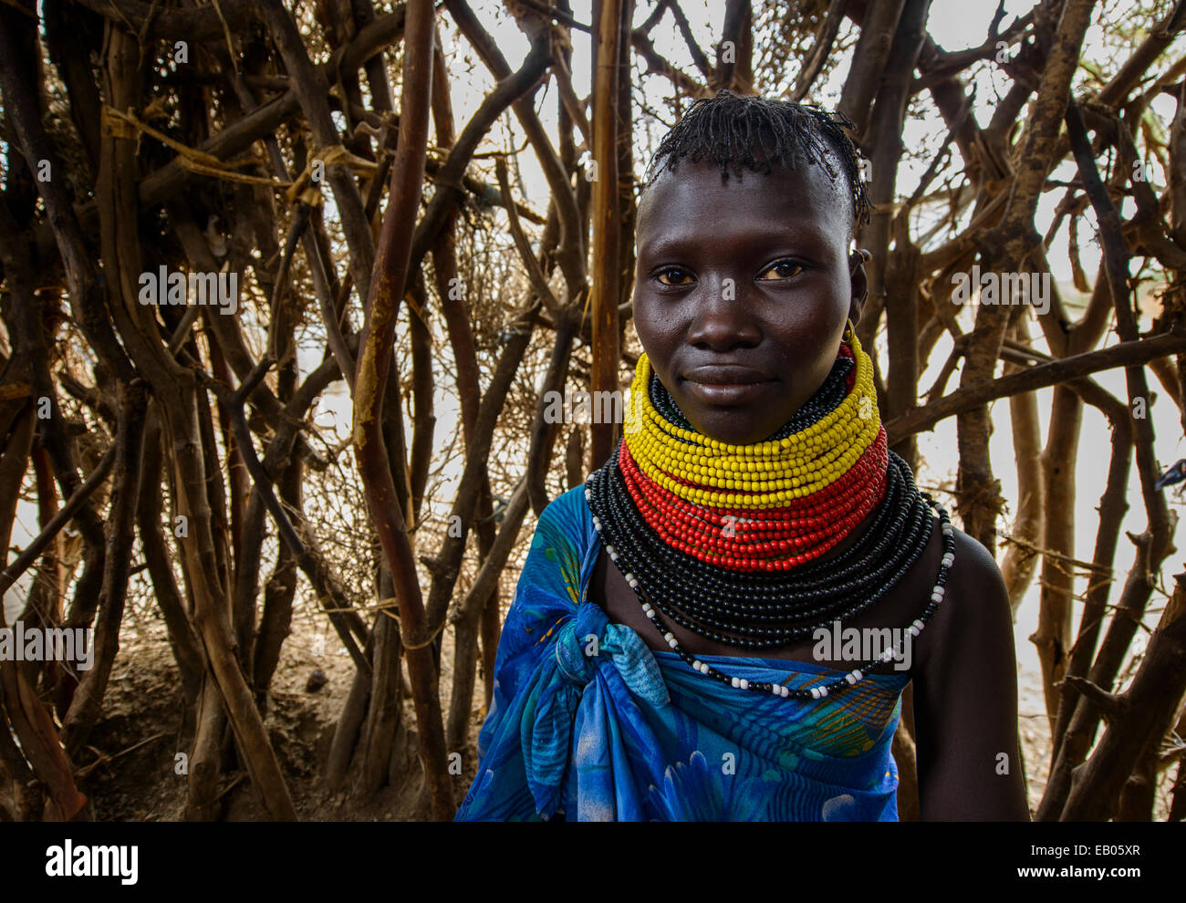 Turkana-Frauen tragen ihre traditionelle Halsketten, Kenia Stockfoto
