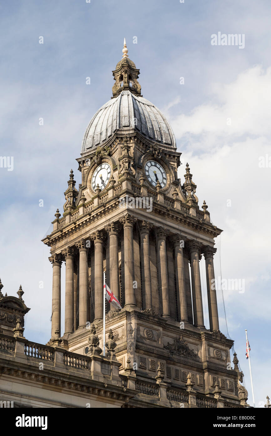 UK, Leeds, Rathaus-Turmuhr. Stockfoto