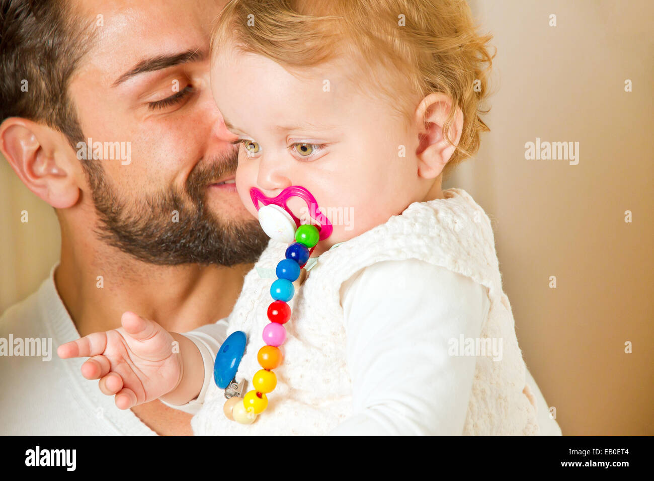 Vater mit seinem baby Stockfoto