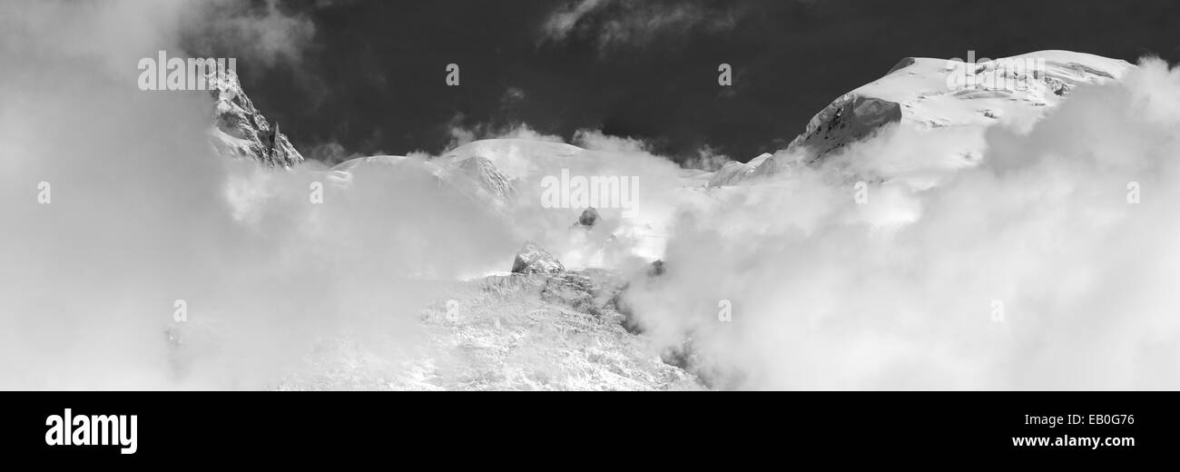 Schneebedeckte Gipfel des Mont-Blanc in Chamonix, Frankreich, Europa Stockfoto