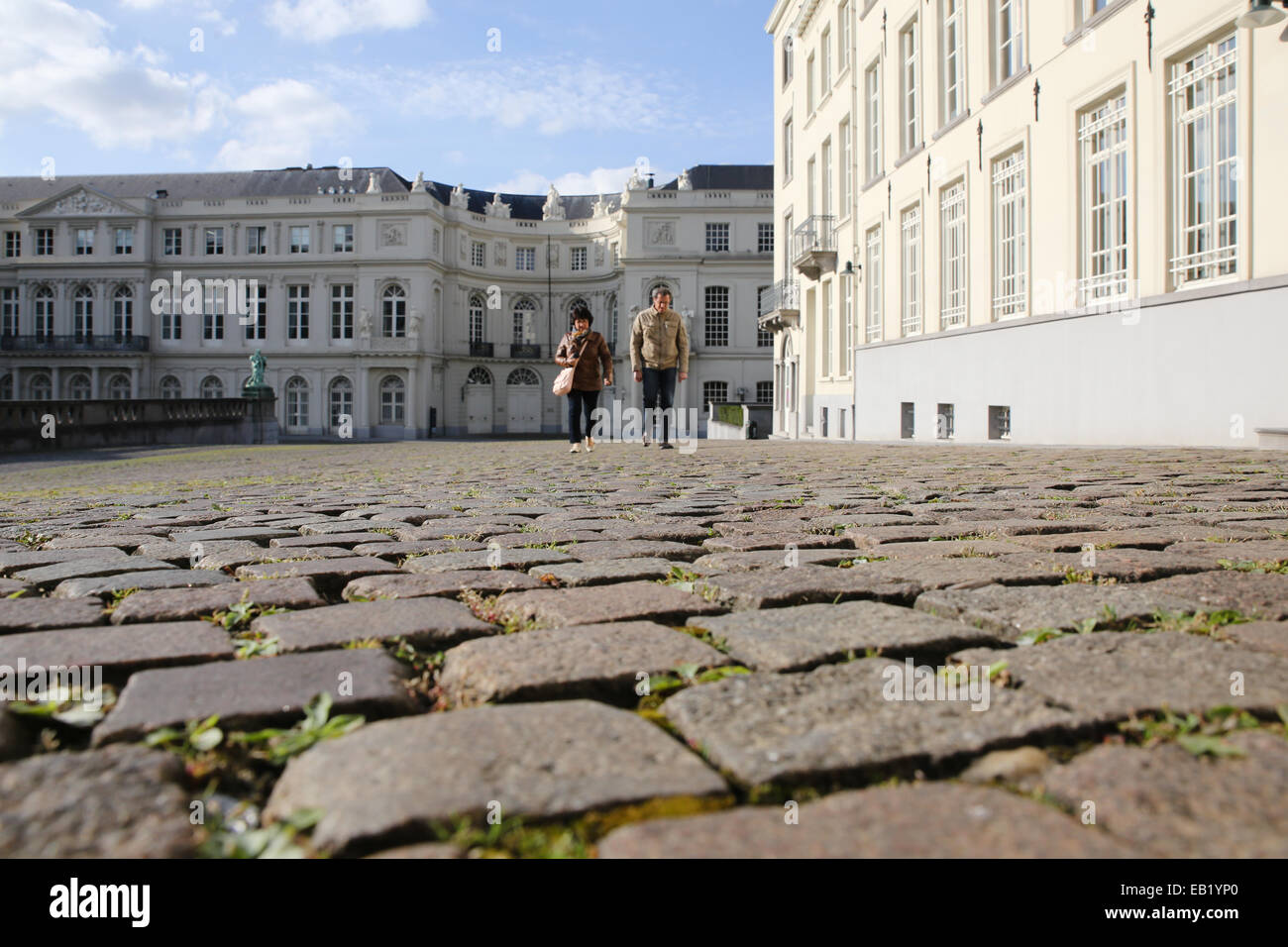 Menschen paar Mann Frau, gepflasterten Straße Europa Brüssel Belgien Stockfoto