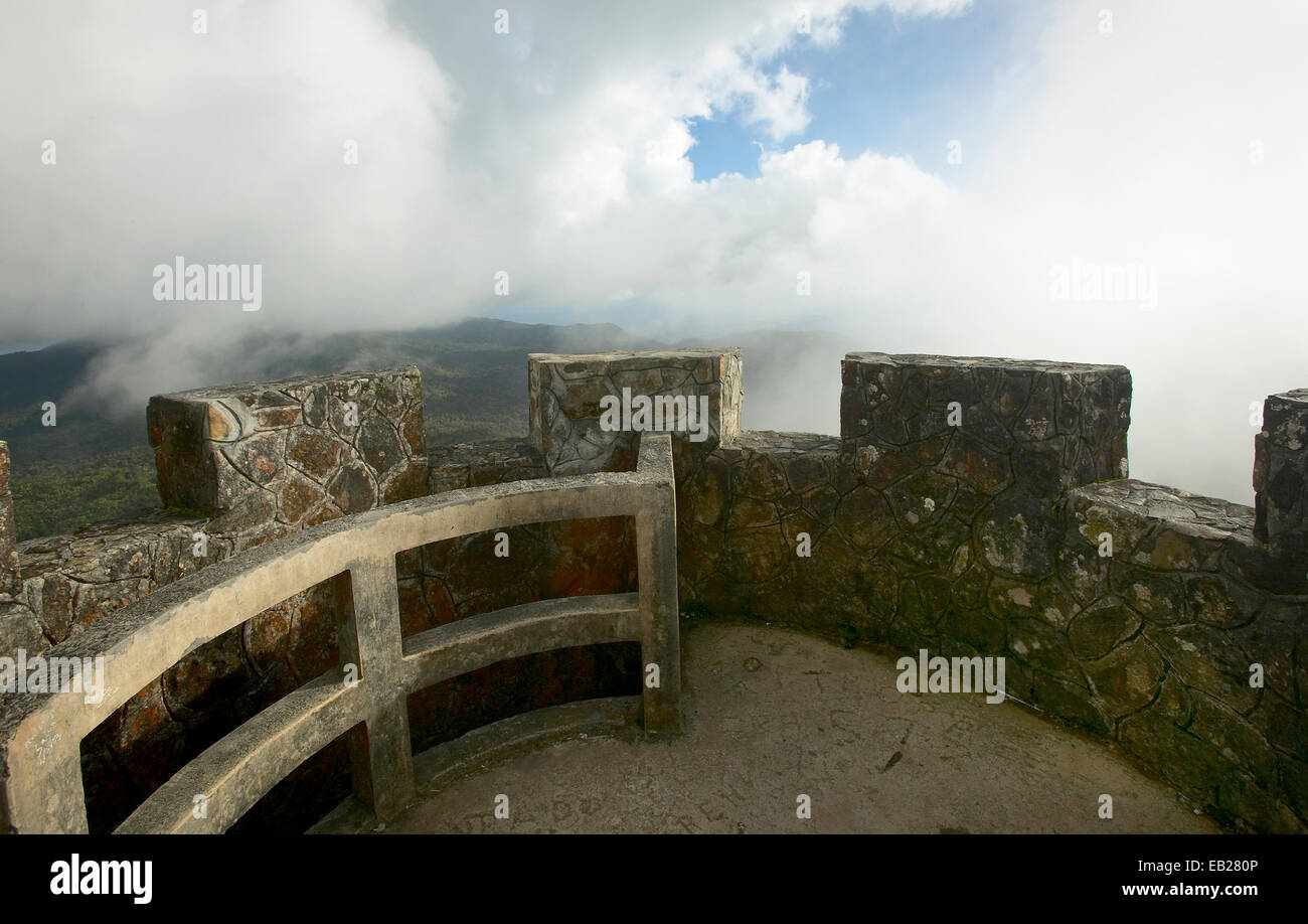 Der Karibik Nationalwald Mt Brite Turm Stockfoto