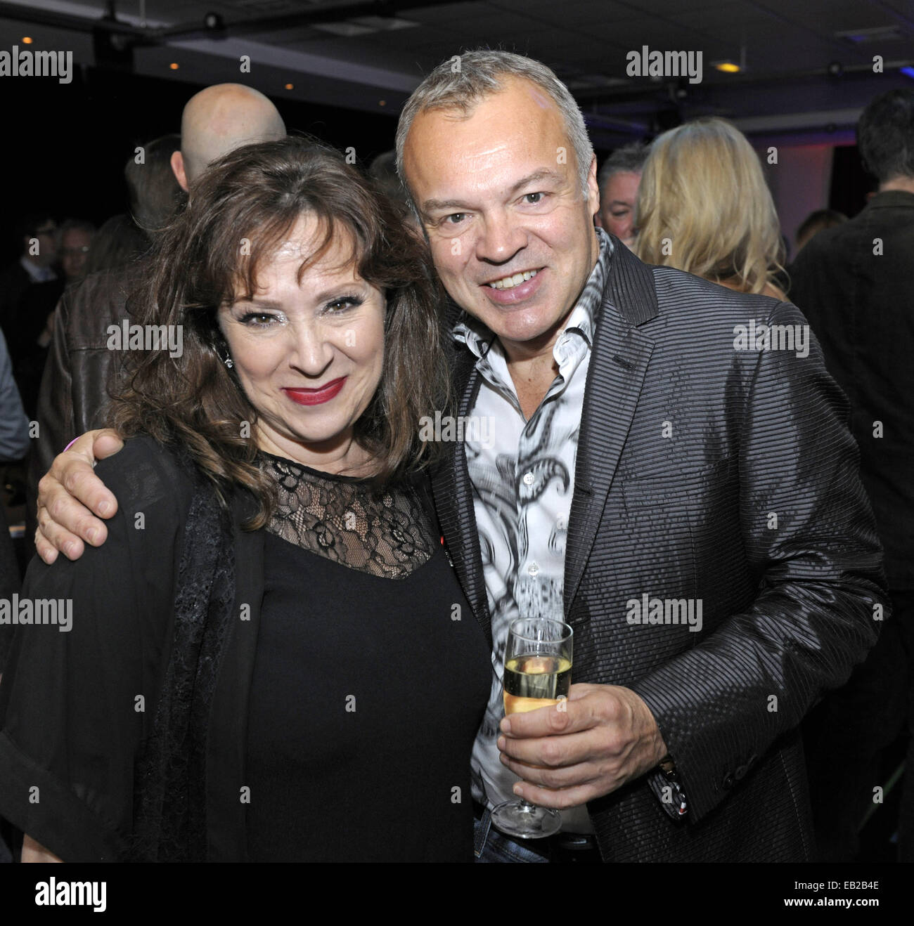West End Eurovision - 7. MAD Vertrauen HIV/AIDS-Charity-Nacht Featuring: Harriet Thorpe, Graham Norton Where: London, Vereinigtes Königreich bei: 22. Mai 2014 Stockfoto