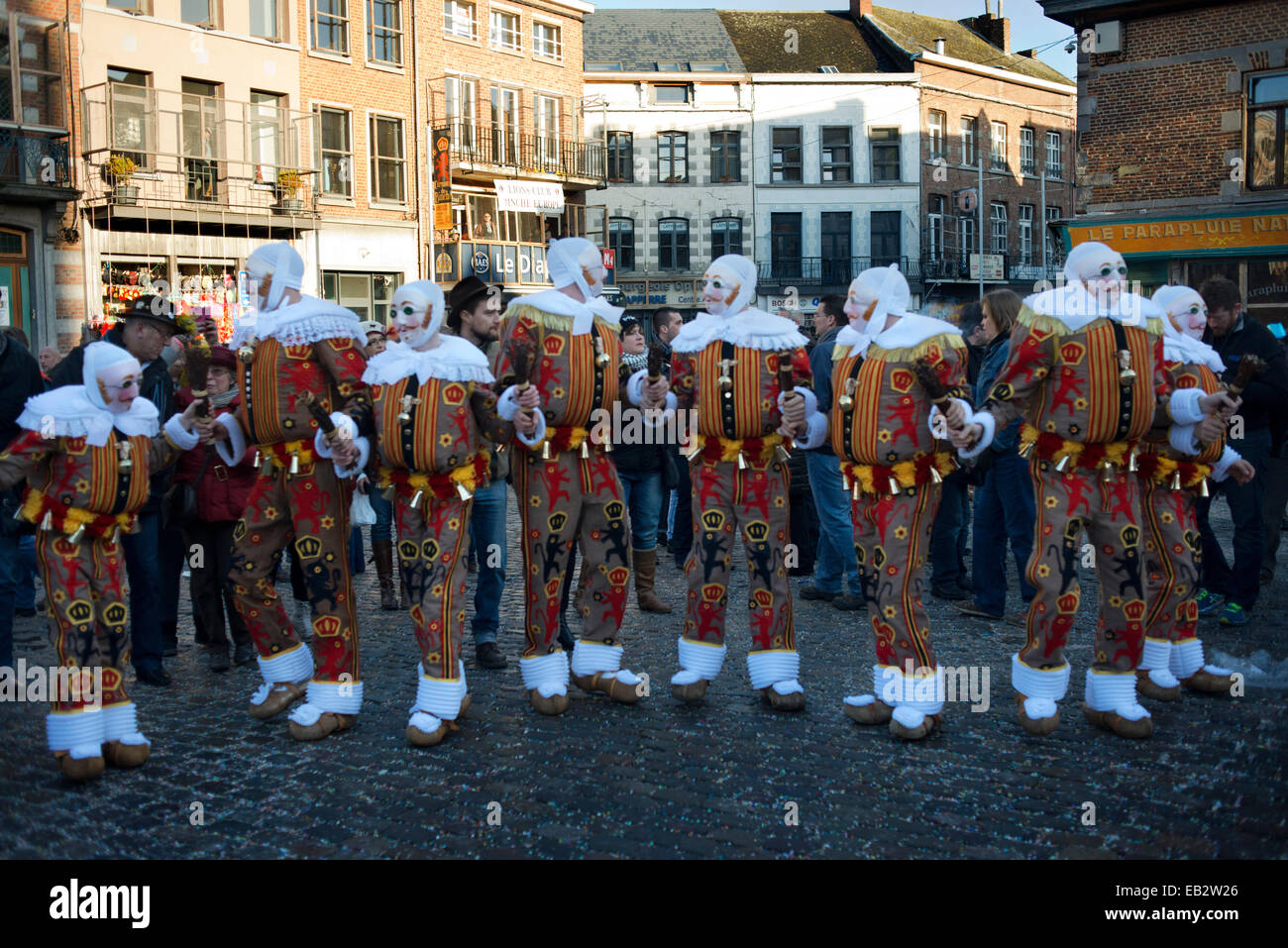 Belgien: Karneval von Binche. UNESCO World Heritage Parade Festival. Belgien, wallonischen Gemeinde, Provinz Hennegau, Dorf Stockfoto
