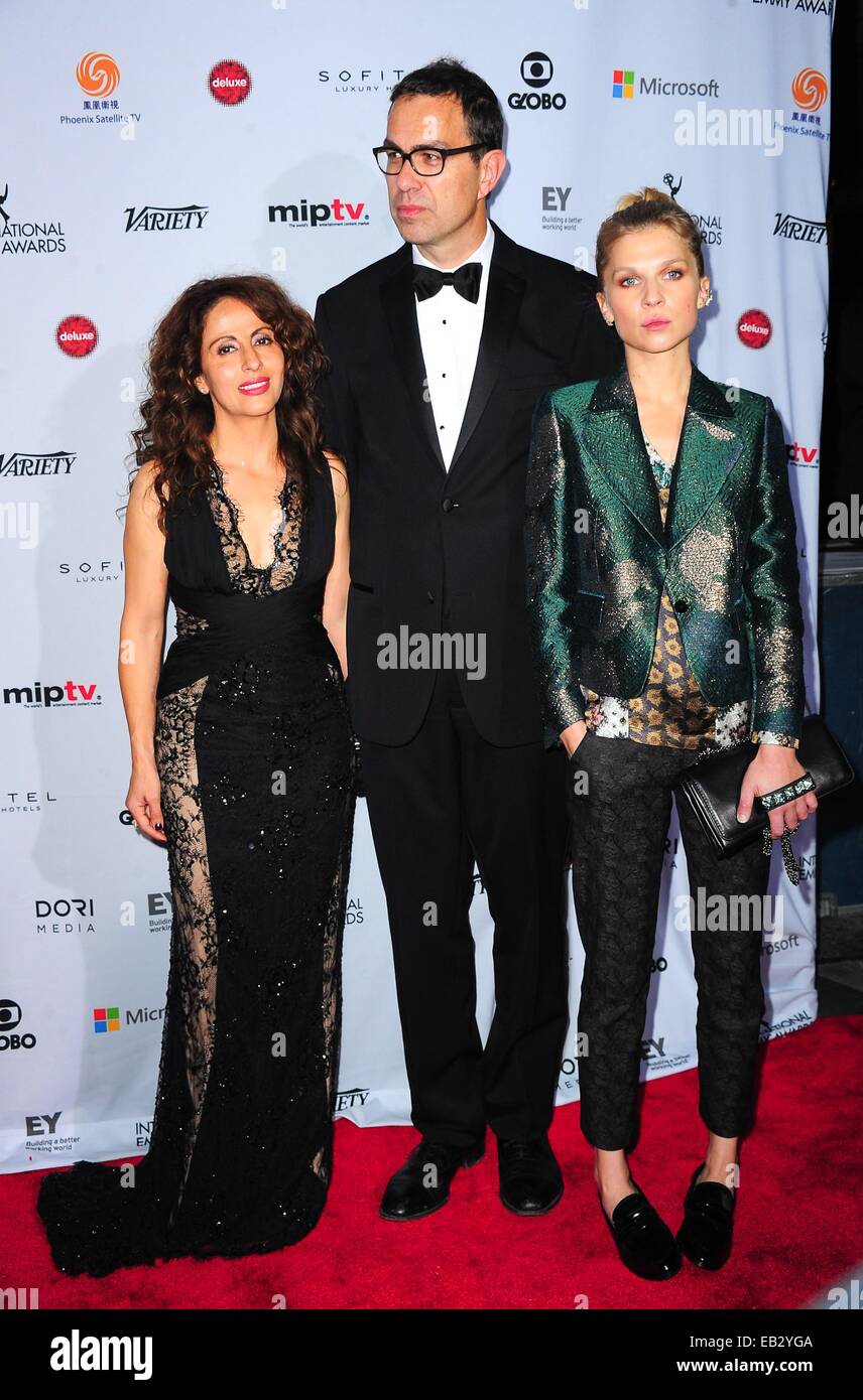 New York, NY, USA. 24. November 2014. Nora Melhli, Dominik Moll im Ankunftsbereich für den International Emmy Awards 2014 - Ankünfte, Quecksilber Ballroom in New York Hilton Hotel, New York, NY 24. November 2014. Bildnachweis: Gregorio T. Binuya/Everett Collection/Alamy Live-Nachrichten Stockfoto