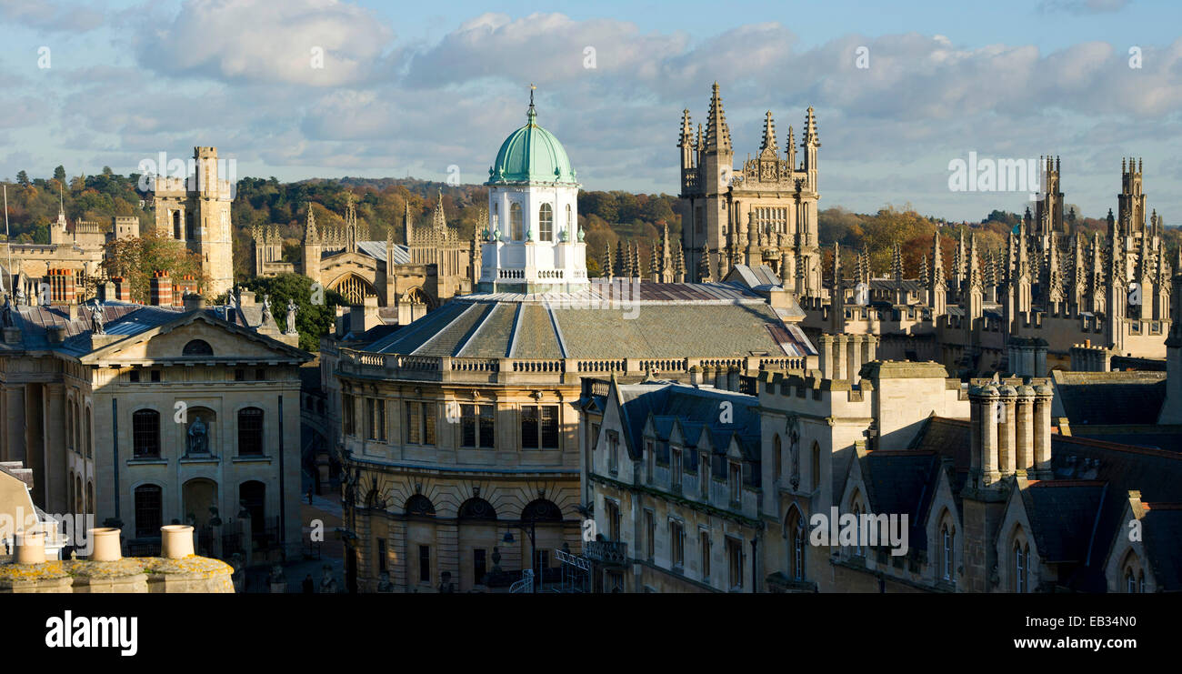 Oxford Universität-die träumenden Turmspitzen Stockfoto
