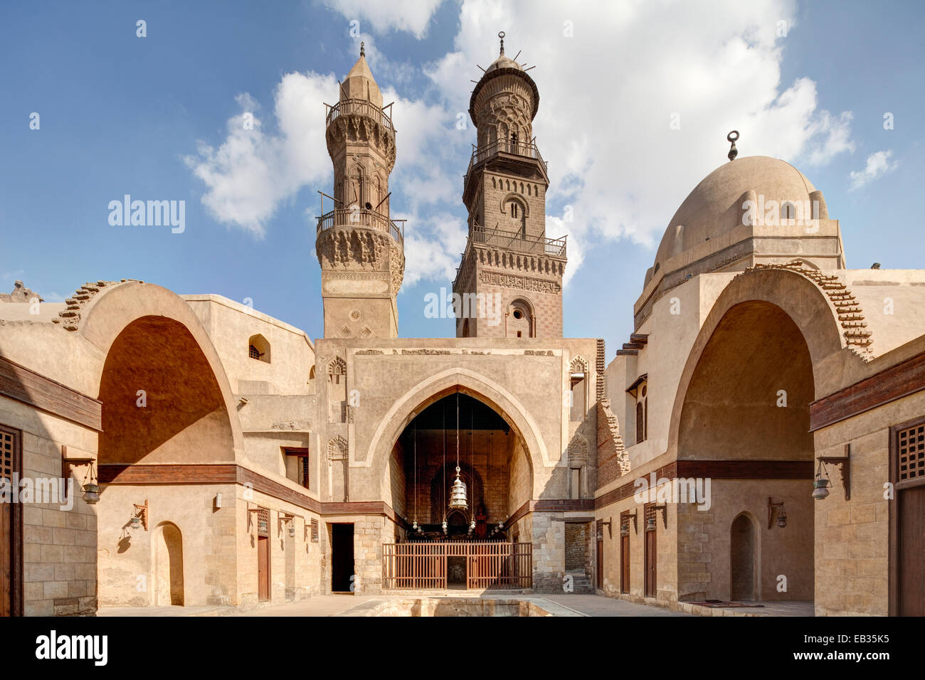 Blick auf den Innenhof, Madrasa von Sultan al-Nasir Muhammad, Kairo, Ägypten Stockfoto