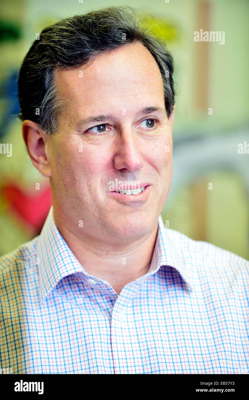 Rick Santorum Tour des LBA Bau und Management Akademie mit: Rick Santorum Where: Hialeah, Florida, USA bei: 22. Mai 2014 Stockfoto