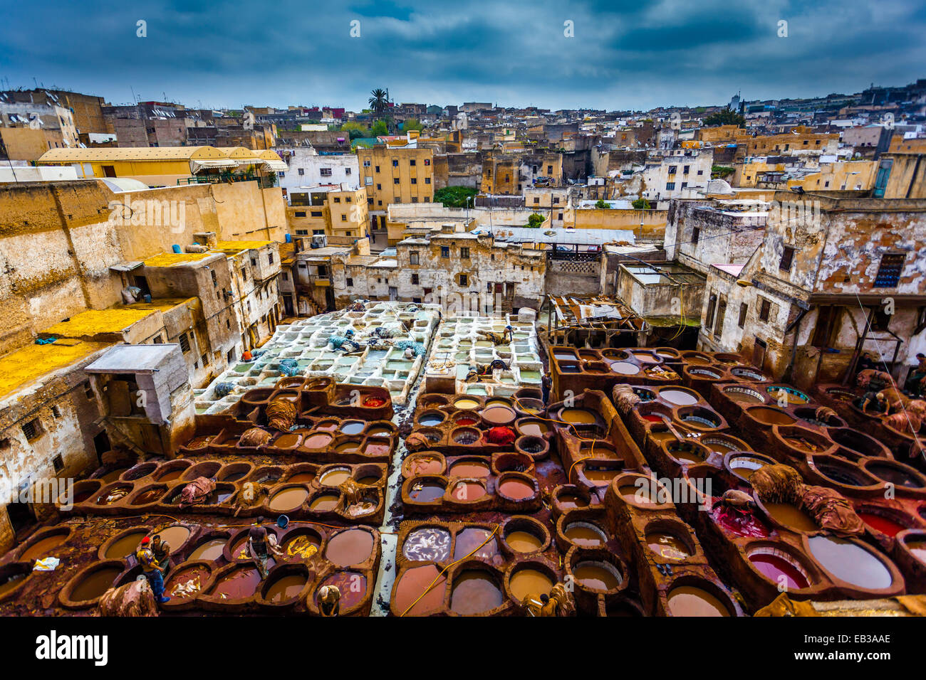Marokko, Fes, Medina, Gerbereien souk Stockfoto