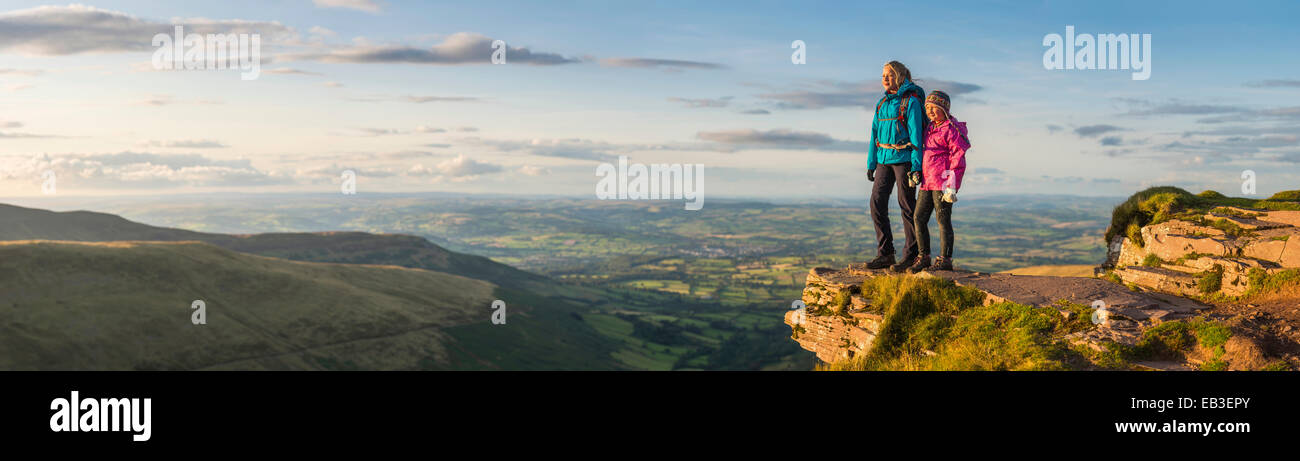 Panorama mit Blick auf abgelegenen Landschaft Wanderer Stockfoto