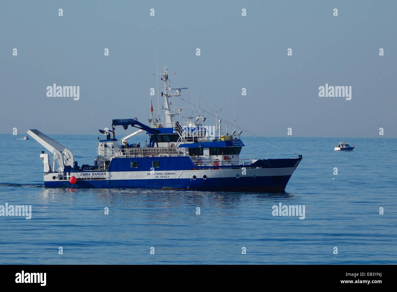 Benidorm, Costa Blanca, Spanien, Europa. secretaria General de Pesca, Emma bardan, Santa Cruz de Tenerife in der Bucht Kontrolle der Fischerei. Stockfoto