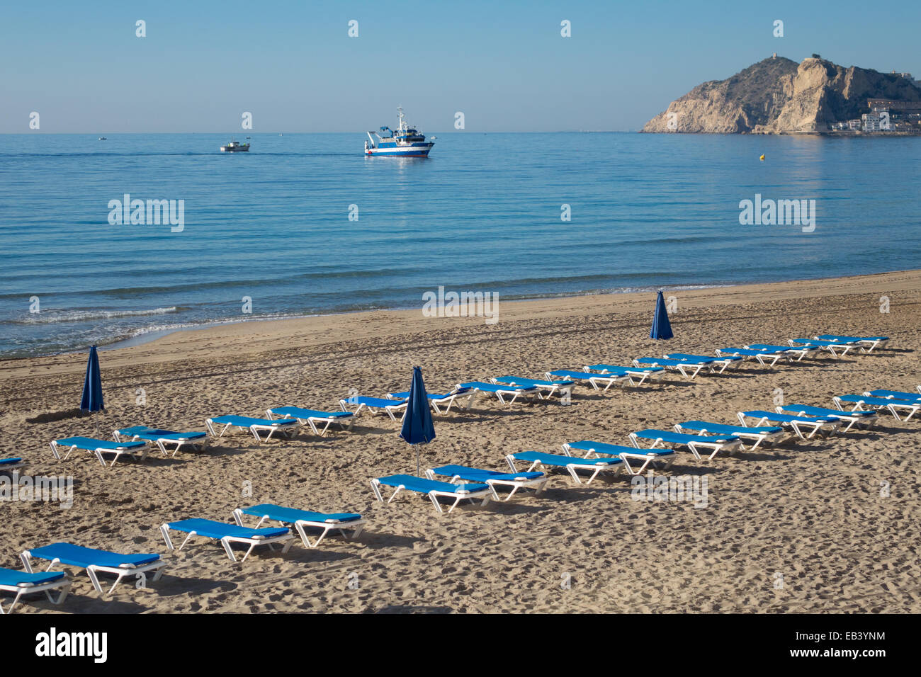 Benidorm, Costa Blanca, Spanien, Europa. secretaria General de Pesca, Emma bardan, Santa Cruz de Tenerife in der Bucht Kontrolle der Fischerei. Stockfoto