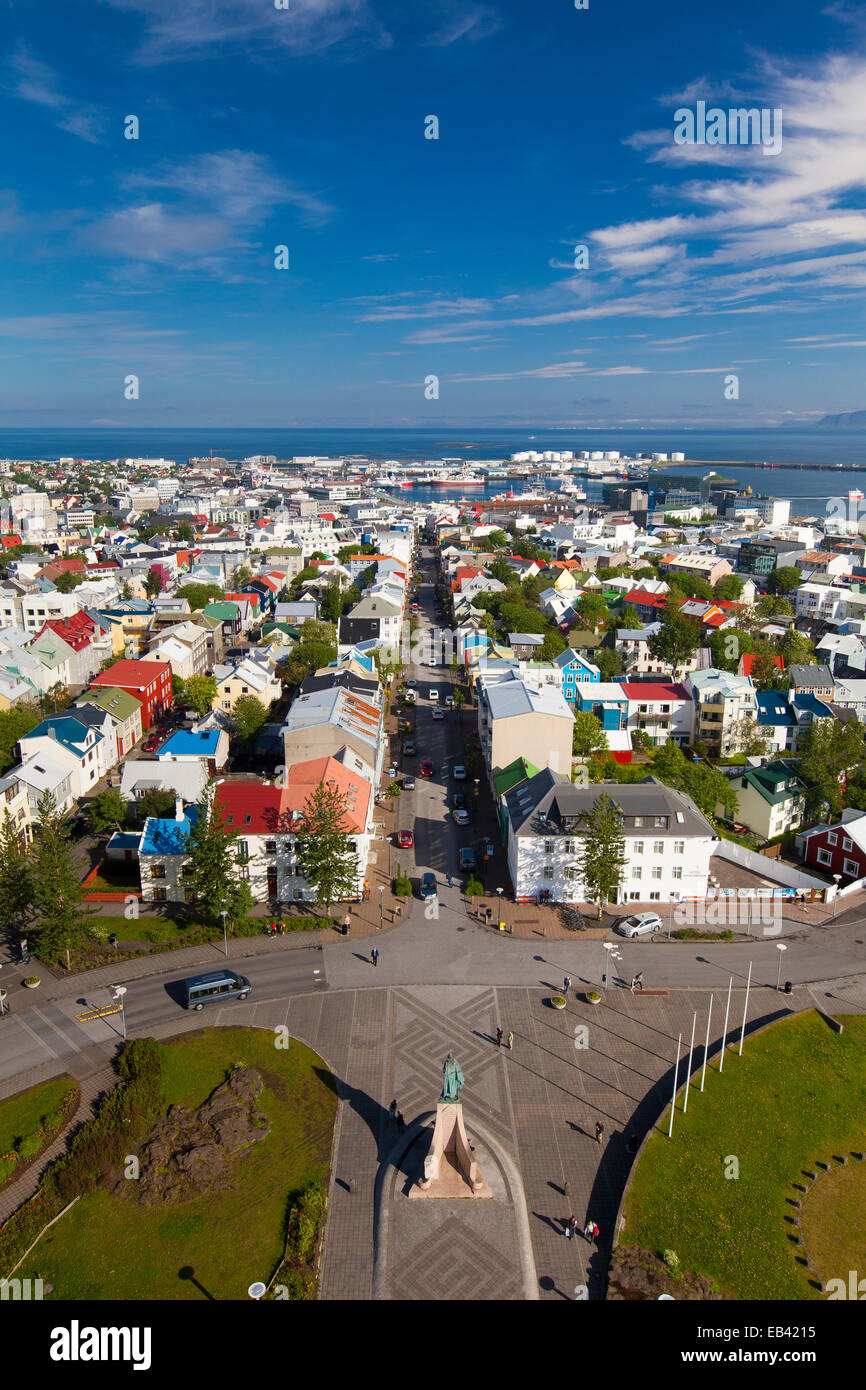 Ansicht der Innenstadt von Reykjavik aus der Spitze der Hallgrímskirkja, Island Stockfoto
