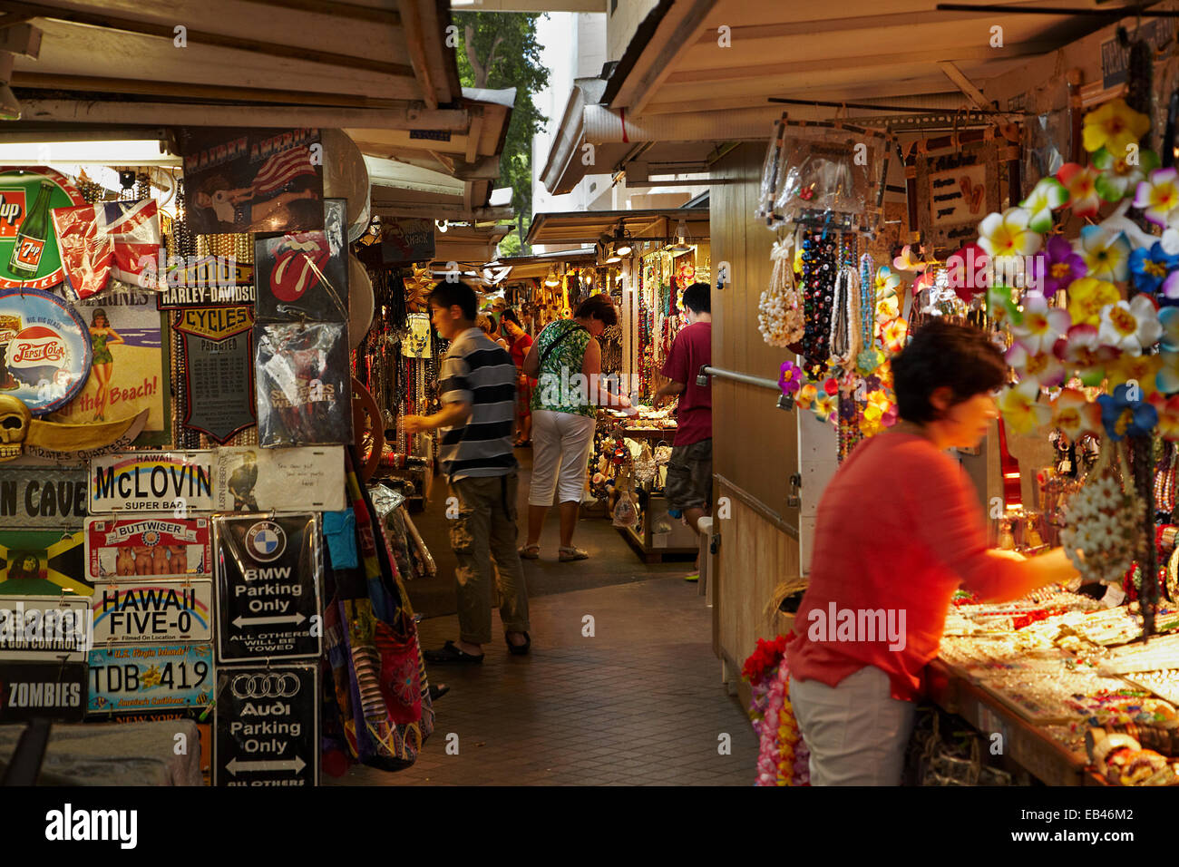 Souvenir Markt Stall, Waikiki, Honolulu, Oahu, Hawaii, USA Stockfoto