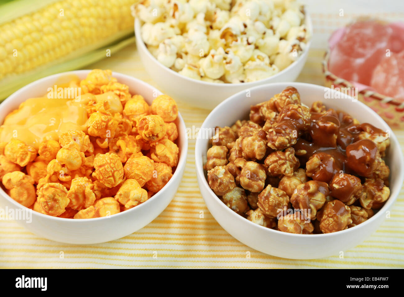 Drei Varianten von Popcorn Stockfoto