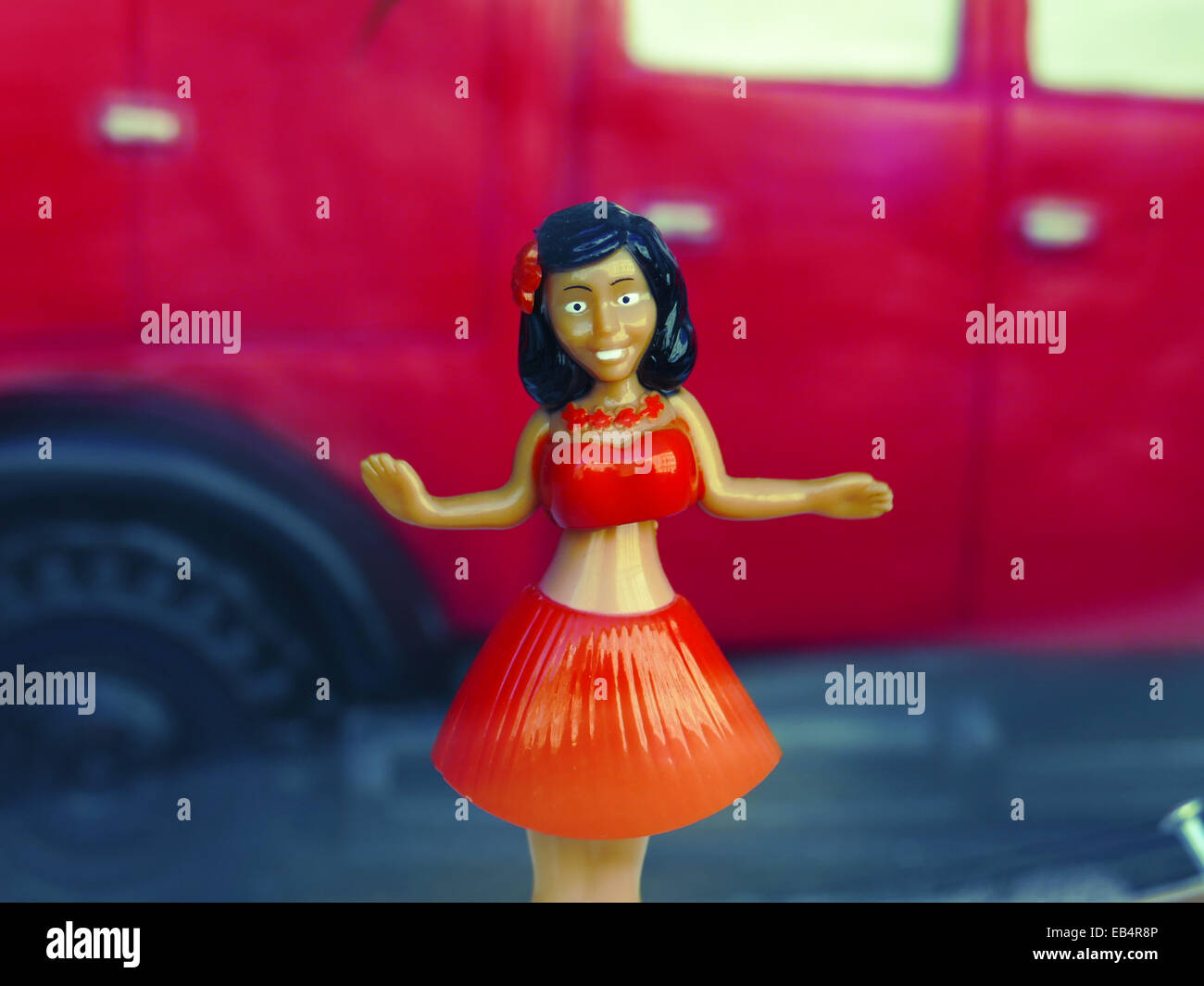Miniatur-schwarze Frau Mädchenfigur Stockfoto