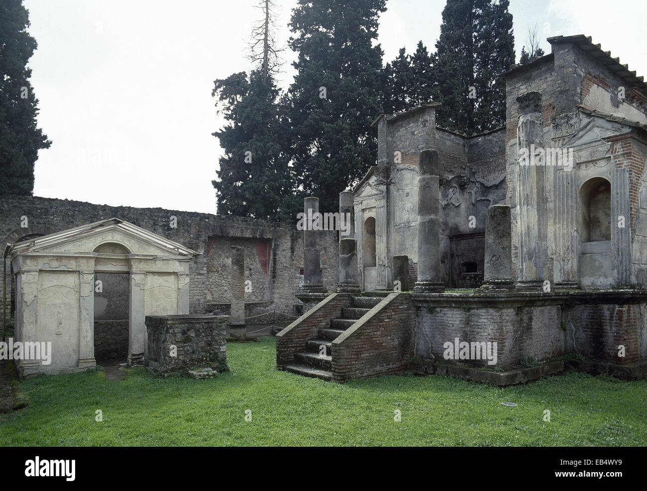 Italien. Pompeji. Tempel der Isis. 1. Jahrhundert n. Chr. Die Ruinen. Stockfoto
