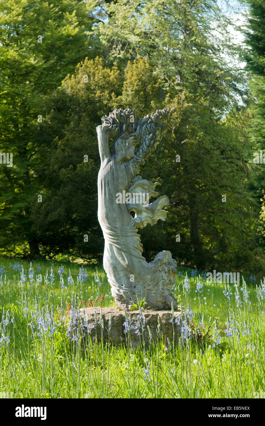 MARMORSTATUE VON DAPHNE VON SIMON VERITY ZÜNDETEN ARBORETUM Stockfoto