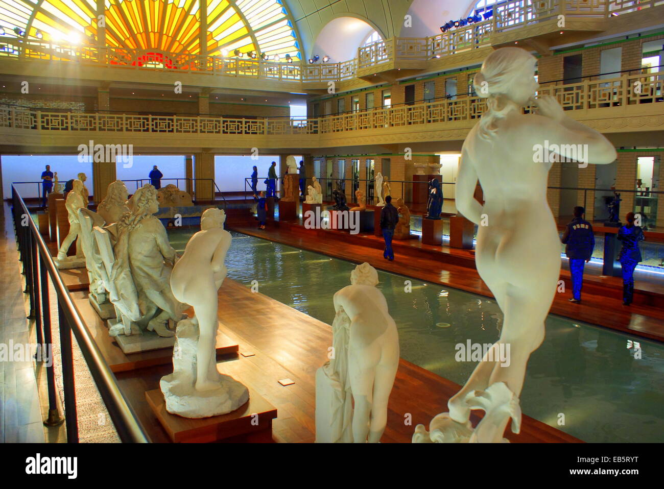La Piscine Museum La Piscine (Französisch für "Swimming Pool") ist ein Museum für Kunst und Industrie, Stockfoto