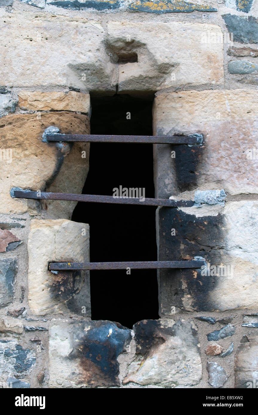 Pfeil-Schleife in Newark Tower, Bowhill, in der Nähe von Selkirk Stockfoto