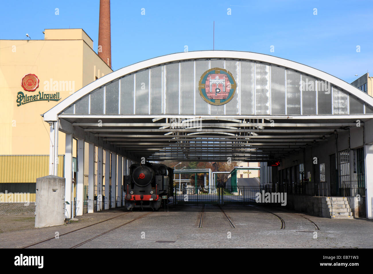 Tschechische Republik: Pflanzen Sie Eisenbahn Pilsner Urquell Brauerei Pilsen. Foto vom 8. November 2014 Stockfoto
