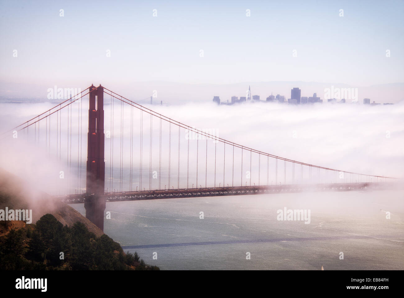 Brücke über den Pazifischen Ozean, Golden Gate Bridge, San Francisco Bay, San Francisco, Kalifornien, USA Stockfoto