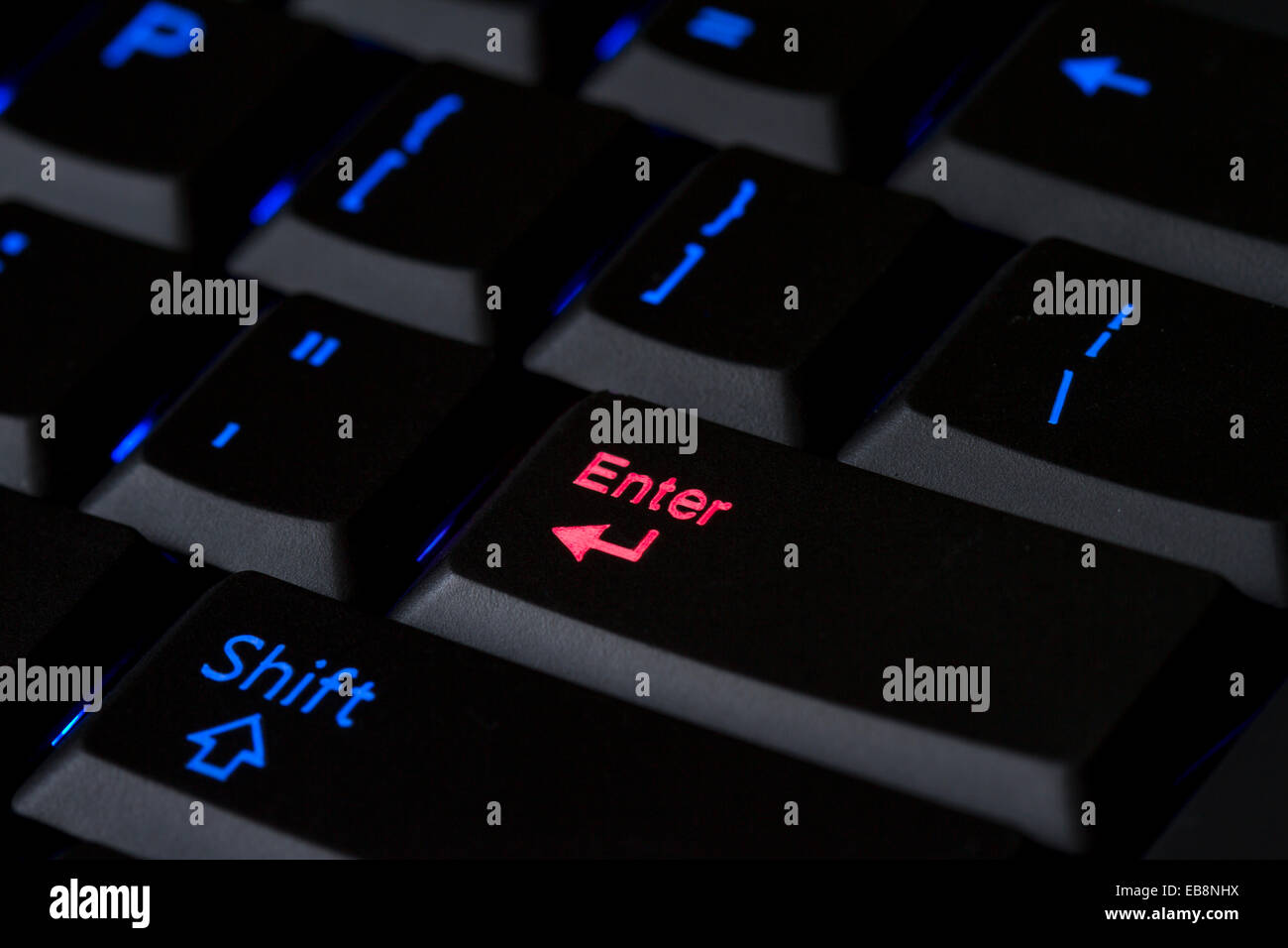 Enter-Taste auf der Tastatur abstrakten Hintergrund Technologiekonzept Stockfoto