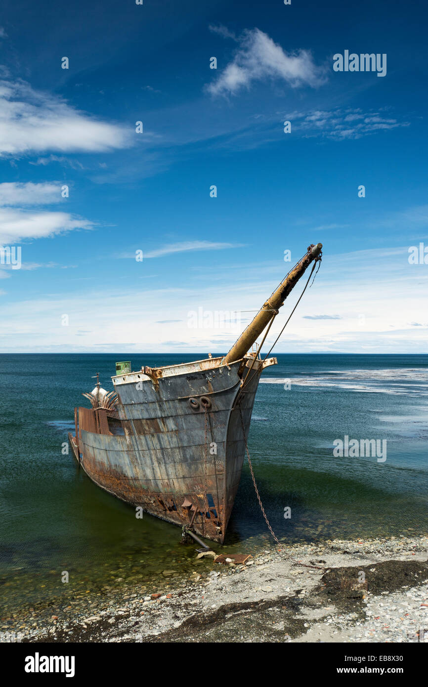 Das Wrack der Fregatte Lord Lonsdale gestrandet in Punta Arenas, Patagonien, Chile. Stockfoto