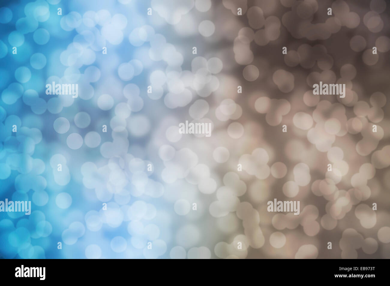 blaue und braune unscharf gestellt Lichter Hintergrund. abstrakte Bokeh lights Stockfoto