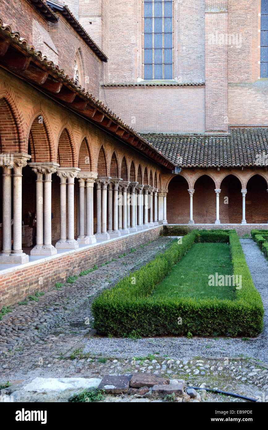 Kreuzgang gotische und romanische Kirche der Jakobiner oder Jakobiner Kirche (1230), Grabstätte des Thomas von Aquin, Toulouse, Frankreich Stockfoto