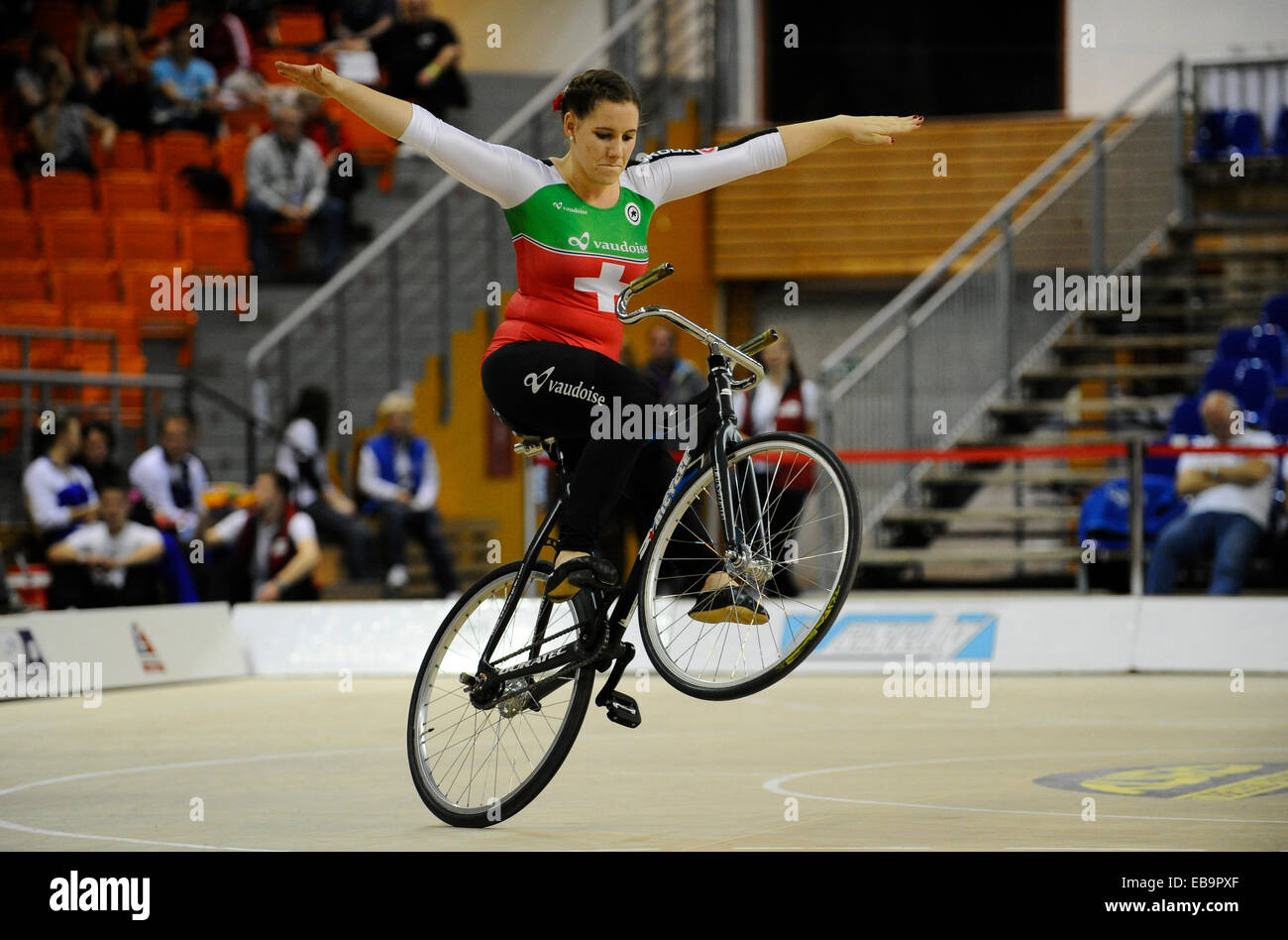 Seraina Waibel der Schweiz im Bild während der künstlerischen Radfahren Single-Frauen auf dem Indoor Cycling Weltmeisterschaften 2014 Stockfoto