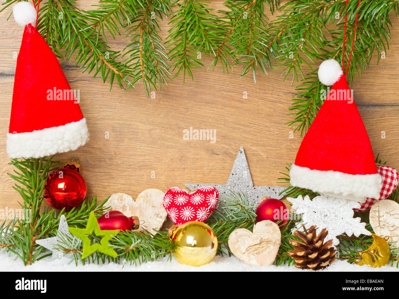 Glücklich Weihnachtsdekoration auf hölzernen Hintergrund Stockfoto