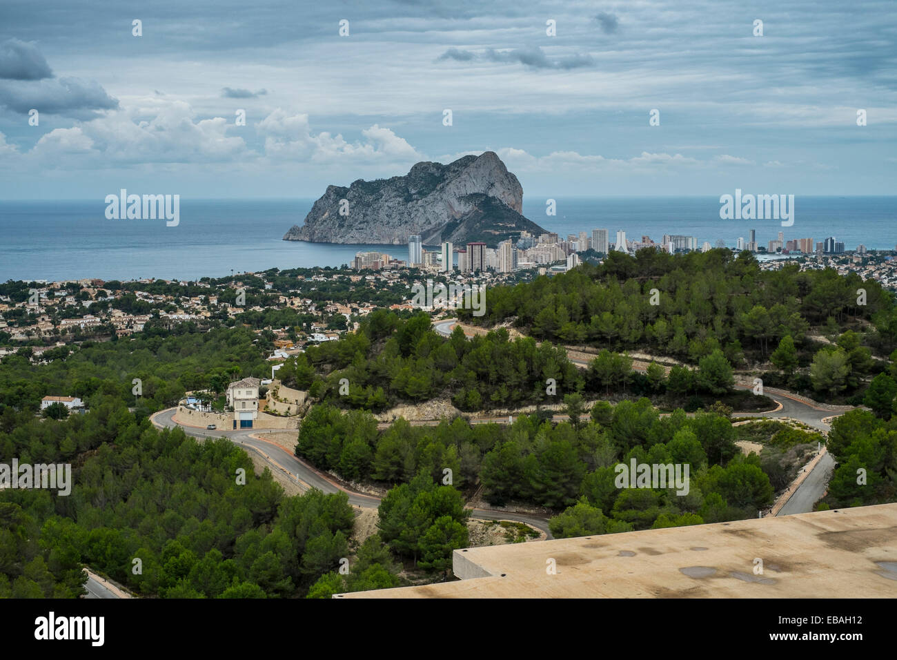 Ein Blick auf Calpe, Valencia, Spanien. Stockfoto