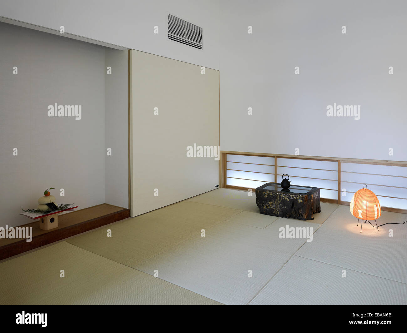 Zeitgenössische Tatami-Zimmer in einem japanischen Haus Stockfoto